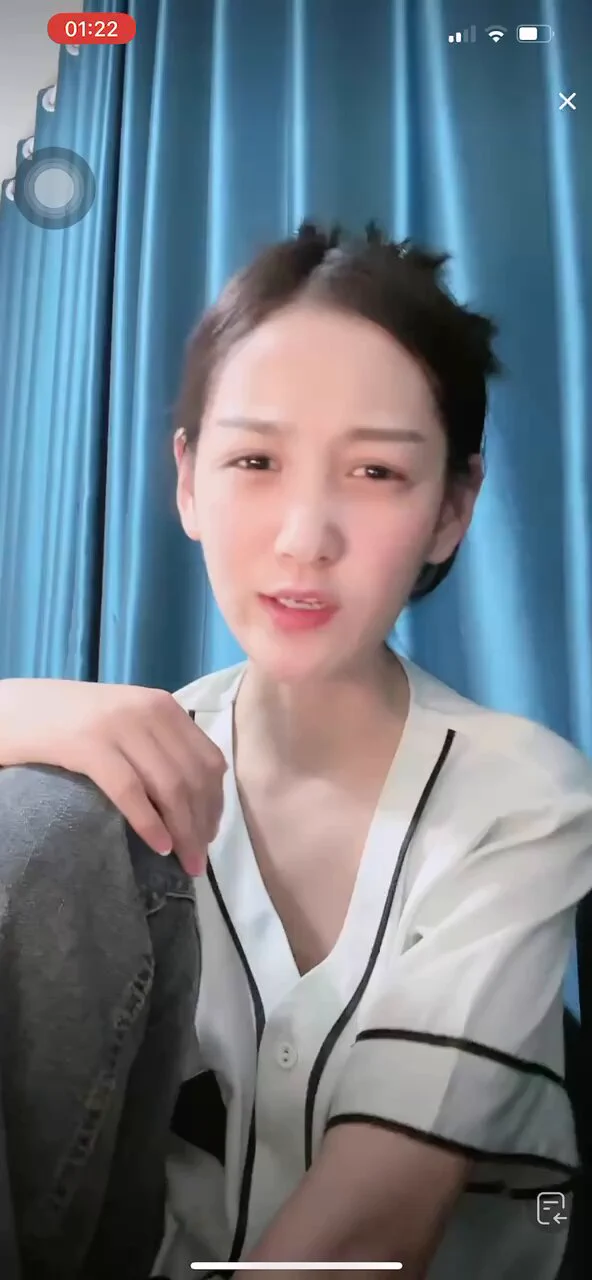 主播是水滴型奶子 https://t.co/JJ4sZh2AxQ