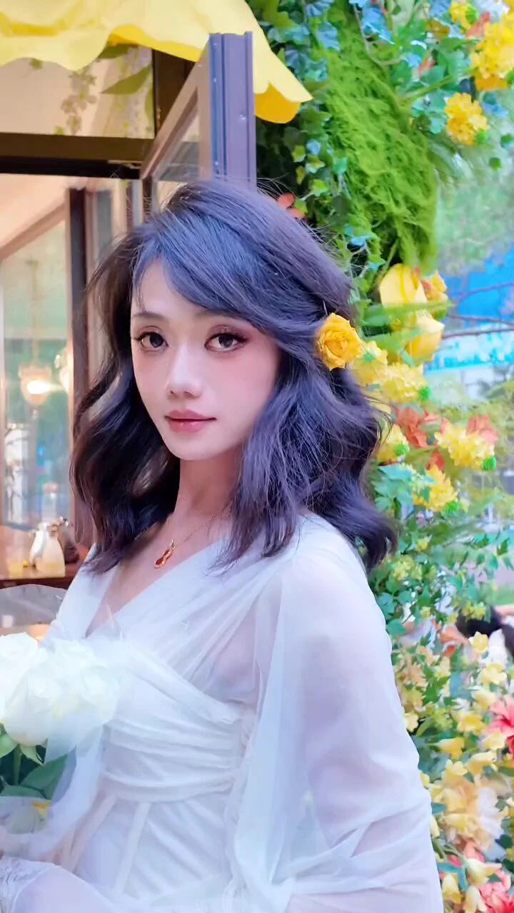 已经回到广州深圳 月底之前都在广州深圳💗 7月回北京 https://t.co/4Hz4u6WZfn