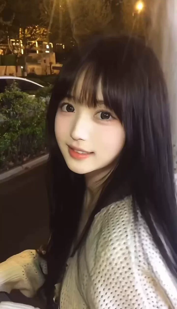 #上海 
（樱）170-06-E
· 甜美女友感♡𝒾𝓃 𝓈𝒽𝒶𝓃𝑔𝒽𝒶𝒾  .   
         💌可盐可甜   男友式 FW
         身高 ：净 170
               年龄：05
           l🐻：🍼真F  假赔

🛰️：niuniucos05
🐧：97585594
看照门槛🚪100（永久有效）备注zfb口令🧧添加➕
✈️：https://t.co/qSLRVay96O https://t.co/FuprzmErxf