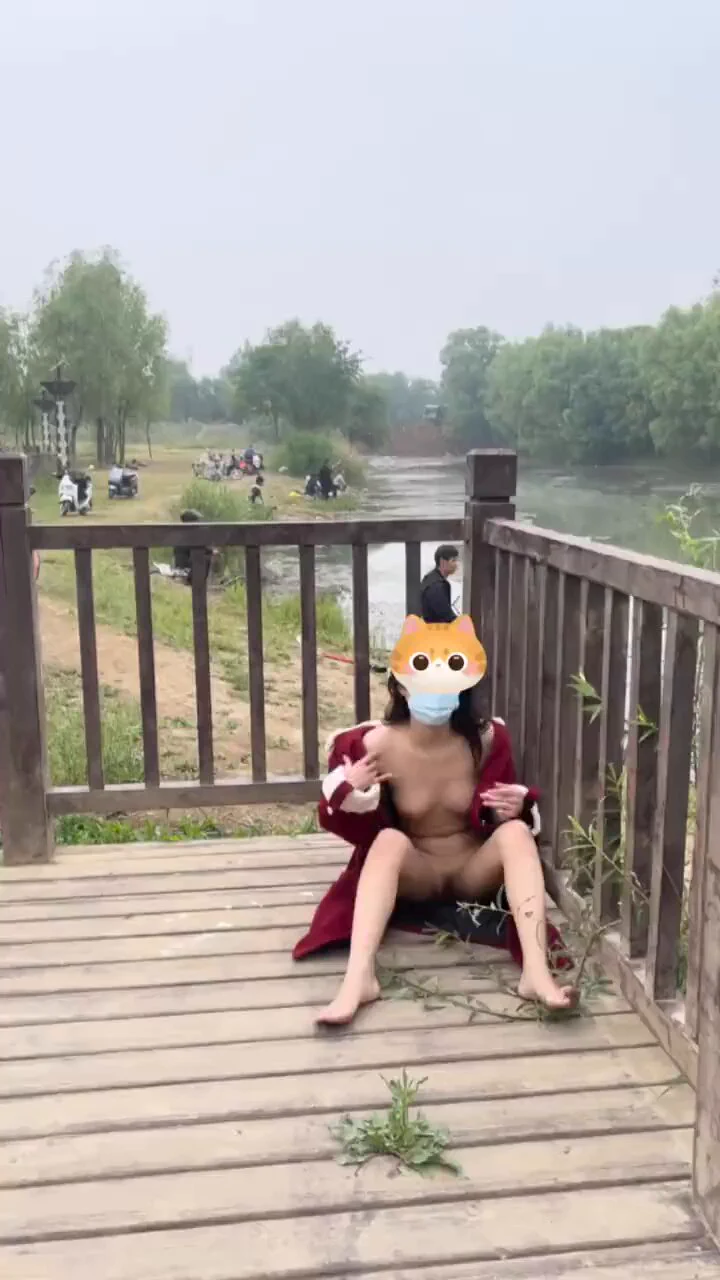 防止炸号，加我电报
https://t.co/hAXmrmXfR8 https://t.co/ntLHPDi3oe