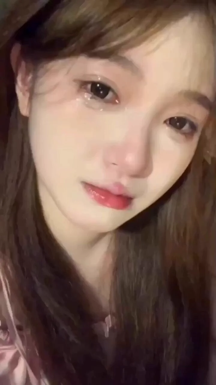 也許錯的人真的是我…… https://t.co/kXsj5BBH1L