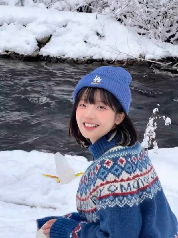 🌈京🐳🔝甜系小网红

170-E小奶牛🐄
·Age年龄：05
·Bust 胸围：36E
·Weight 体重：45kg
·Hobby 爱好：旅游 🎨绘画 🏋️健身
.Body fat 体脂：15%
·Educational Background 
穿着大牌  气质甜美   又纯又欲 
你的喵系女友 🌸

Tg🛰️全国在线看图群交流群精彩反馈在内☞:https://t.co/8bdb0JW3Td https://t.co/zRB2zyo2sQ
