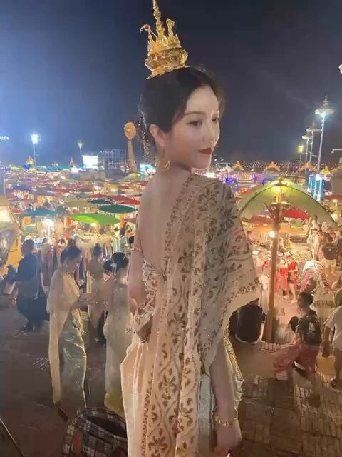 人前露出哦

完整版这边看：
https://t.co/rdKiswyU0W https://t.co/jPVyQpiyK4