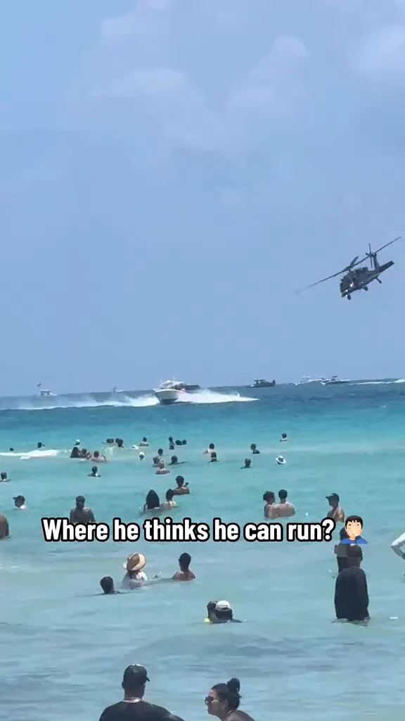 沿岸警備隊がヘリコプターで高速ボートを追跡する映像です。海で泳ぐ人々の中、逃亡を試みる相手を追う緊迫感が伝わります。キャプションは「Where he thinks he can run?」で、皮肉を込めて追跡の様子を強調しています。これはデモンストレーションか実際の作戦の一部🤔

 https://t.co/rYLwi115Yq