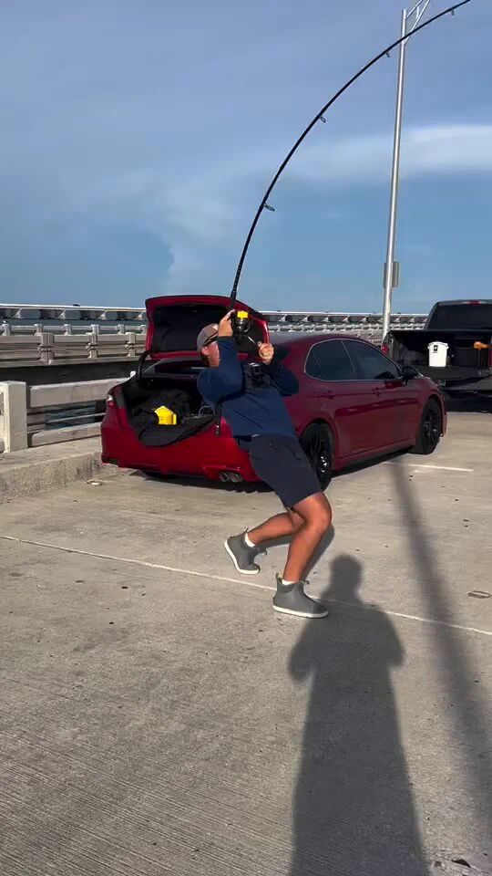 Diggin grouper out of rocks, What about you? 🗿 https://t.co/vglMML5ZjM