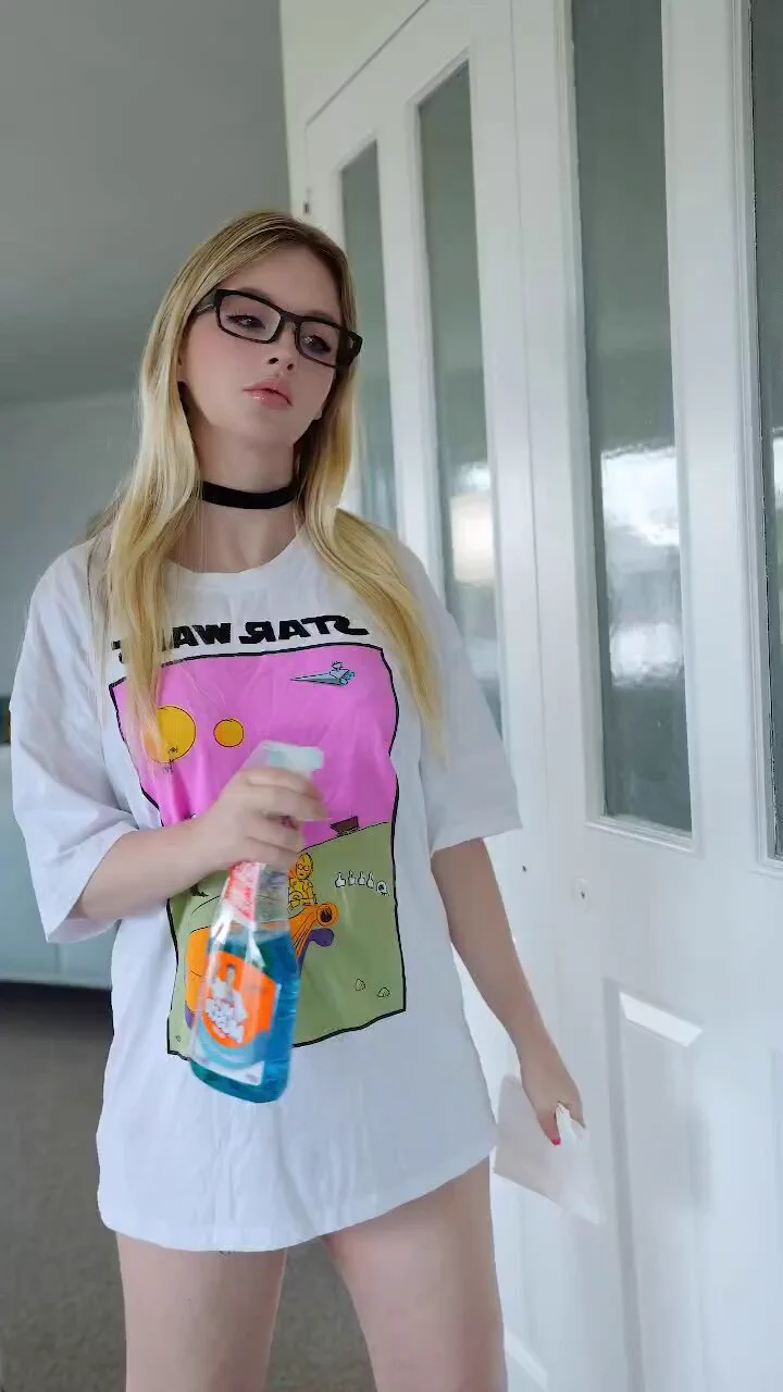 Where did she go? 👀 https://t.co/Se6wIlWpOQ
