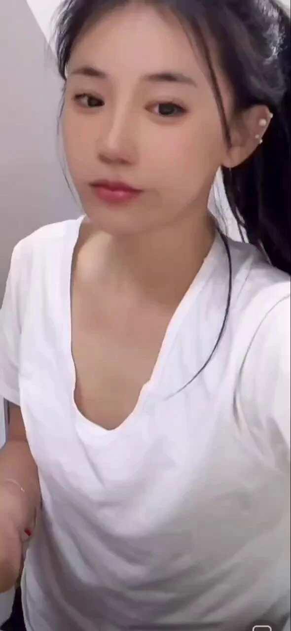 真想不到奶头已经这么黑了 https://t.co/1Gp6594nmA
