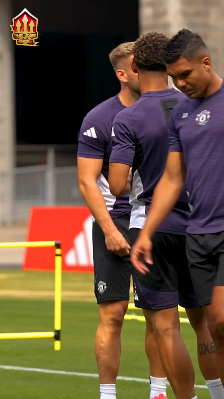 We're absolutely here for the Bruno and Cunha bromance 🥰 https://t.co/b6k1rGeC28