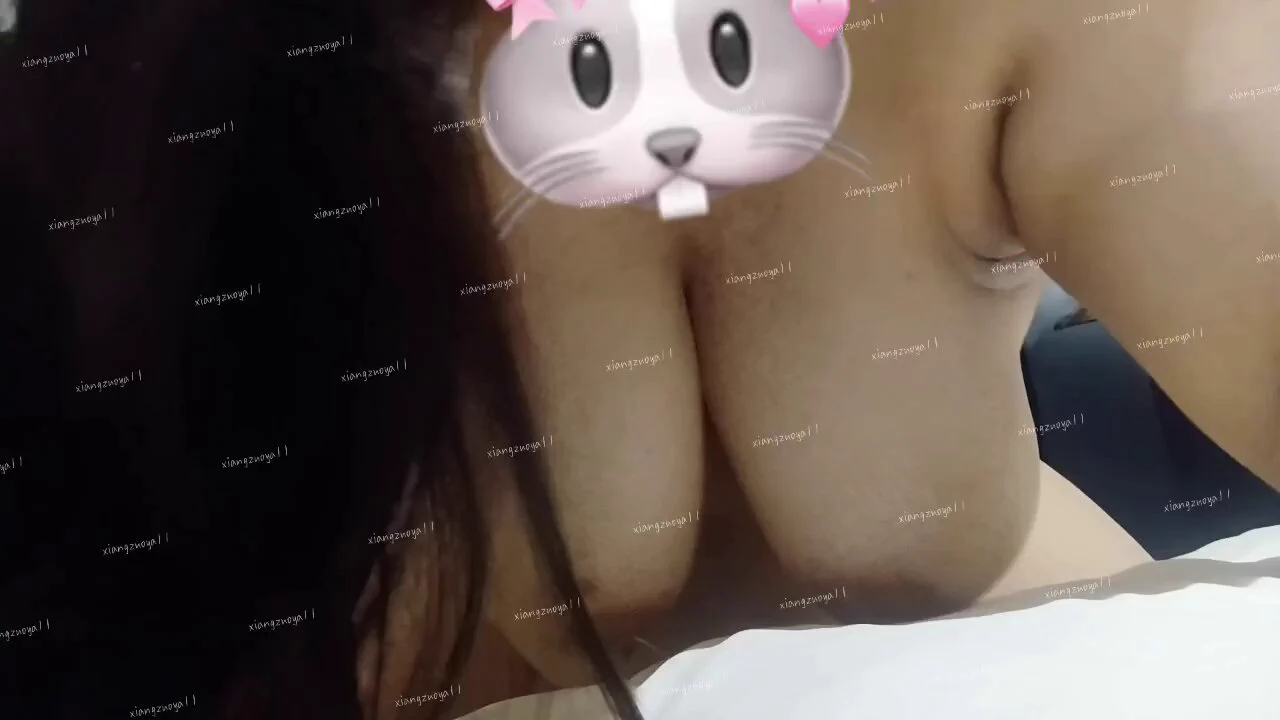后入视角的胸胸一直在晃动😏（lb被我强迫一直不准射 我还在疯狂的夹他 哈哈哈哈，拍的时候手正好在收音口所以杂音很重😭）
@007share @HZDS111 @tankebuluo1 @danaituiguang @wqganenshi_ @tbzt2024 感谢转推~ https://t.co/BxYqid51ik