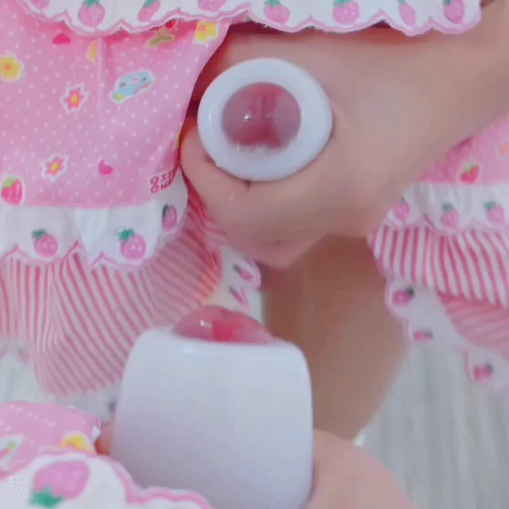 是谁家女儿偷偷在房间里紫薇啊😊
#萝莉 #女儿服 #男娘 https://t.co/FdlSyHATZc