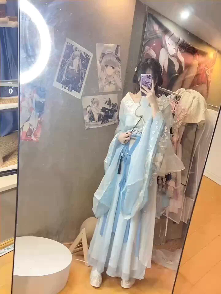 坐标：上海🉑全国 
三坑 萝莉  无毛白🐯  三点 粉嫩 
身高165 03年 体重48kg D罩
追番半次元少女cos服（每半年都有做体检，身体健康请放心）
电报选妃：https://t.co/UwOYwgw4Oh
🐧：974708074
看露面照片和点服务门槛88，信我，不会辜负 https://t.co/WnnzxKtDXc