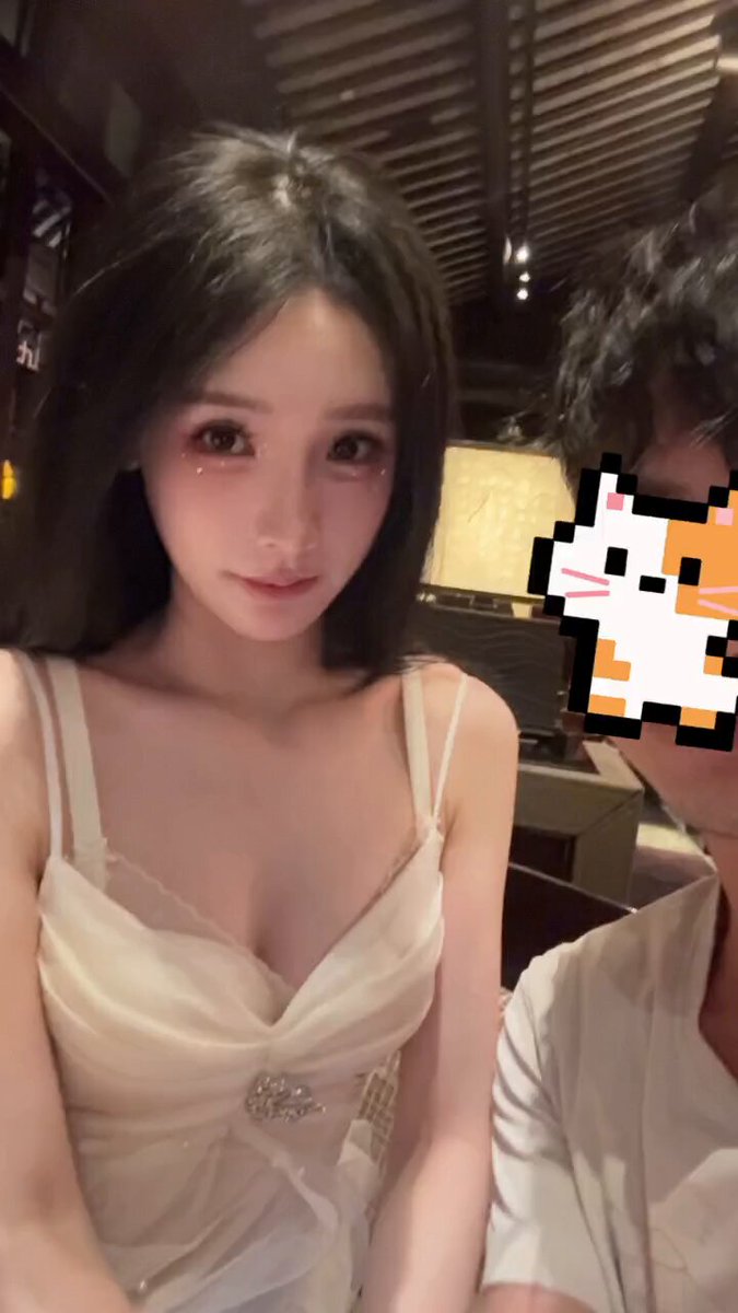 门槛哥都问我为什么越来越像杨幂了？ https://t.co/XHMXttkXlZ