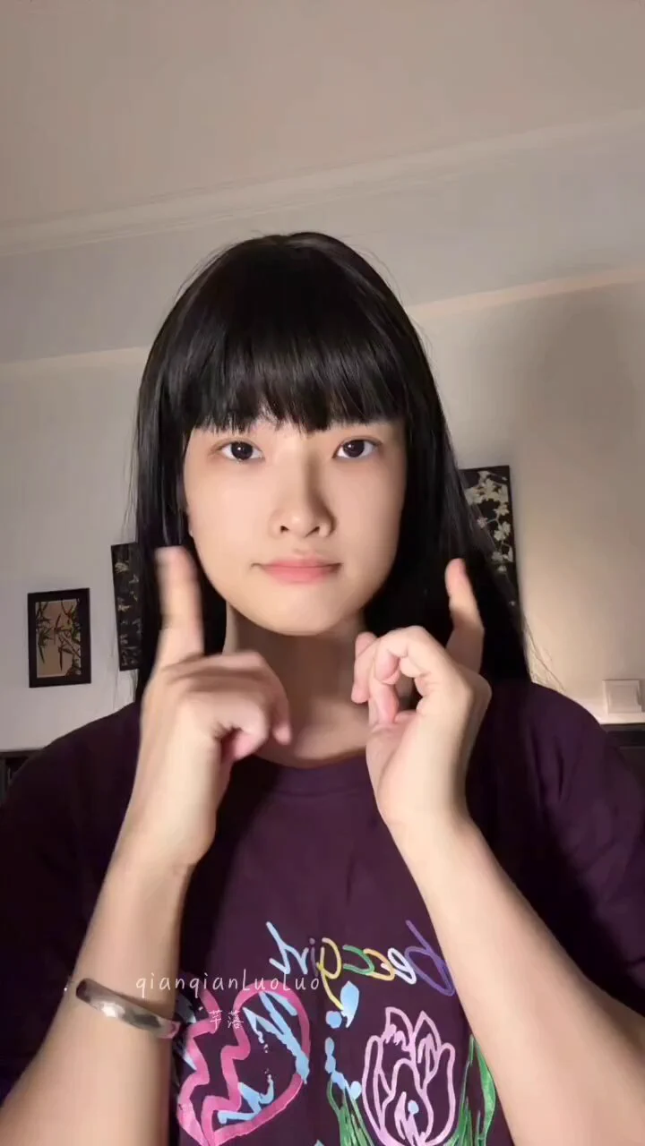 拍一个变装～ https://t.co/gHC5HDNIc8
