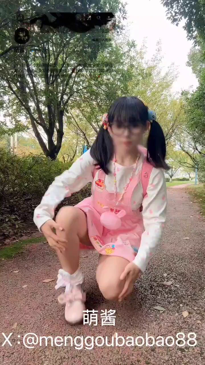 小狗的乐趣之一当然就素标记地点啦
@xybereum 
@xyberdolls 
@xyberlabs https://t.co/pKdtbiOmBc