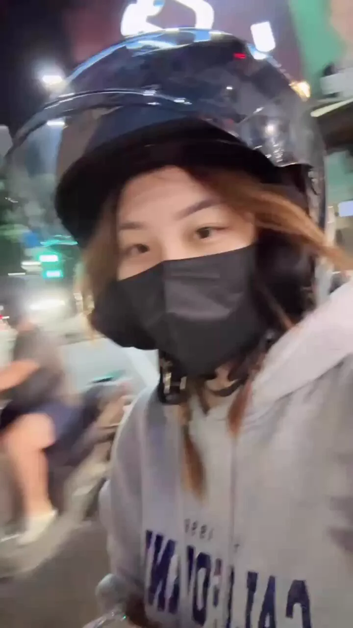 會有人在路上遇到我ㄇ～😳 https://t.co/dZJc3viAPm