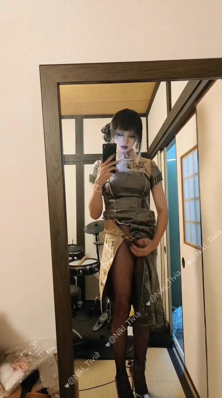 蛇妖麻衣妈妈要喂奶了
贱狗张嘴
啊~

#伪娘 #男の娘 #cd #东京 https://t.co/RsBZ10OduY