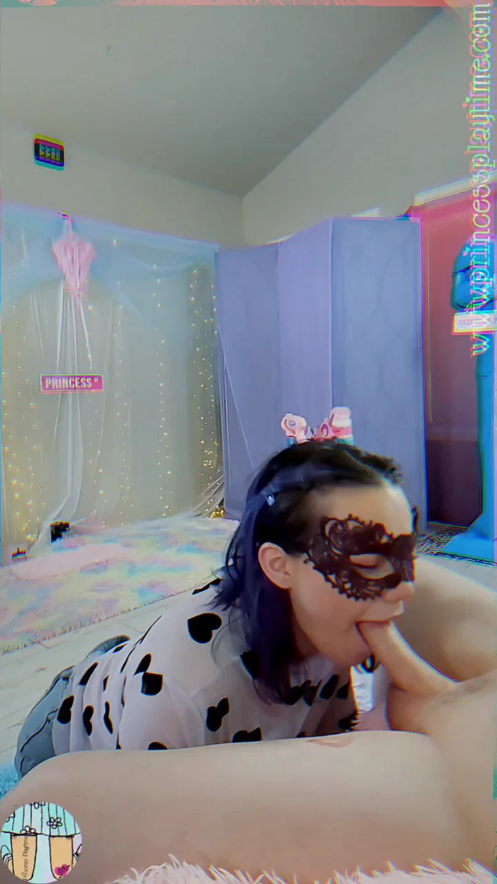 Today's https://t.co/pi12w3uKTJ update features
#princesskey
in Princess Key get a facial. With over 41 Videos and 1,234 Photos, there is something for everybody! Check out https://t.co/iwh7jHdvUI today! https://t.co/Ikh5gKGj0t