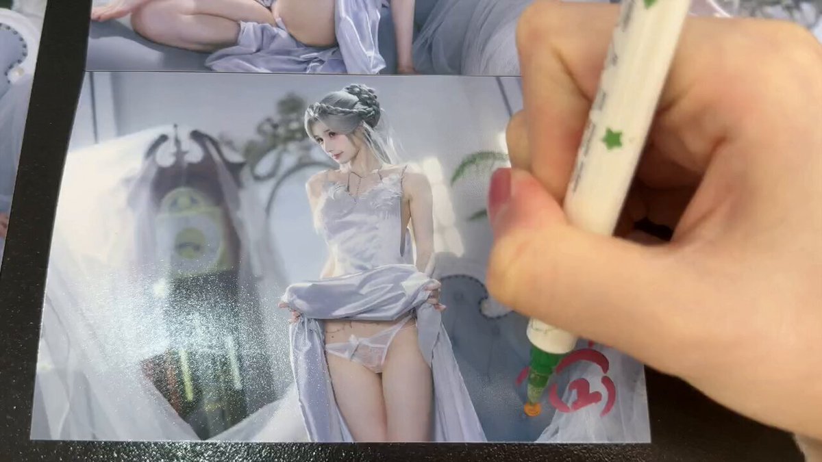 10月1日到10月1日买倒膜送签名照啦
还有隐藏款...想看看更深层的我吗？
绝对本人1比1 购买后问客服要本人制作过程
国庆节给自己送个精致礼物吧～早入早享受
本人1比1倒膜🍑购买链接：
https://t.co/p5LodimPnM 
或者🍑搜索：橙子喵酱 https://t.co/2oGVOip37w