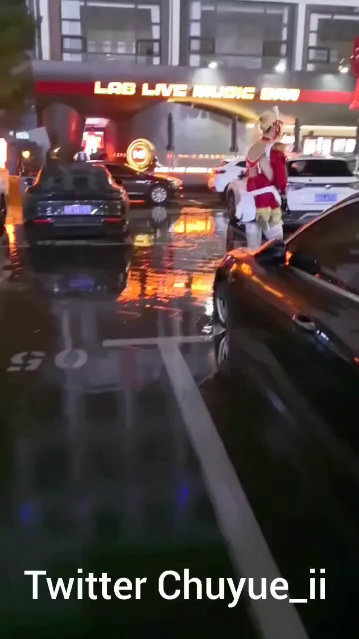 昨晚从酒吧出来 满月给我拍了一段 🥵 拍的真烧鸡 @MuQuanLuLu 像是刚下班的妓女一样🥵🥵🥵 #femboy #crossdress #sissy #伪娘 #女装子 #男娘 #cd #女装男子 #女装大佬 ＃四爱 https://t.co/dmyAyPwXDa