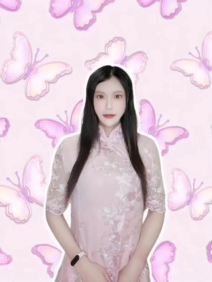 🔆 臣服於女王的極樂調教：
💫 解鎖禁忌高潮！

❤️ 親愛的奴隸們，
❤️ 你是否渴望被絕對支配？
❤️ 讓我這位經驗豐富的SM女王，
❤️ 用精湛技藝將你推向巔峰邊緣

❄️ 繩縛拘束：
絲滑紅繩纏繞你的身軀，
將你化身成無助的藝術品，
而每一寸肌膚都將臣服於我的掌控。

🎁 龜頭刺激：
輕柔羽毛撩撥到狂野鞭笞，
敏感帶在我的指尖下顫抖，
痛快交織成無盡折磨。

🍩 前列腺高潮：
深入探索你的隱秘核心，
精準按摩，
喚醒前所未有的波濤洶湧，
無需射精卻高潮連連！

✨️ 射精控制：
邊緣遊戲到極限，
懇求聲中，
我決定你的釋放時機，
是天堂，還是地獄？  

🌕 立即預約，揭開你的慾望面紗。
🌕 安全詞永遠有效，
🌕 專業、私密、絕對保密。

--
#SM女王 #新竹市 #肛調 #前淚腺高潮 #幹射 #開罐 #射精控制 #監禁 #繩縛 #女裝 #打屁股 #愛撫 #搔癢 #戀足 #木乃伊 #三性 #水刑 #黃金 #聖水 #駟馬縛 #吊縛 #SM調教 #男奴