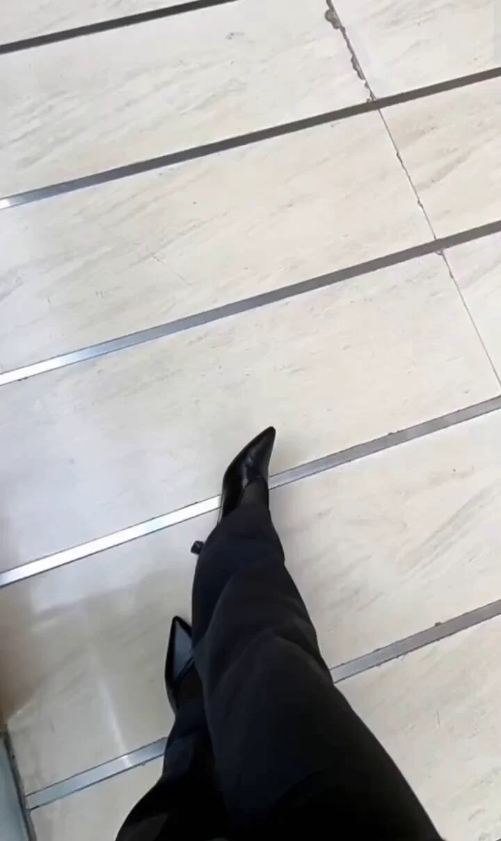 继续正经 https://t.co/eT8giqI2l0