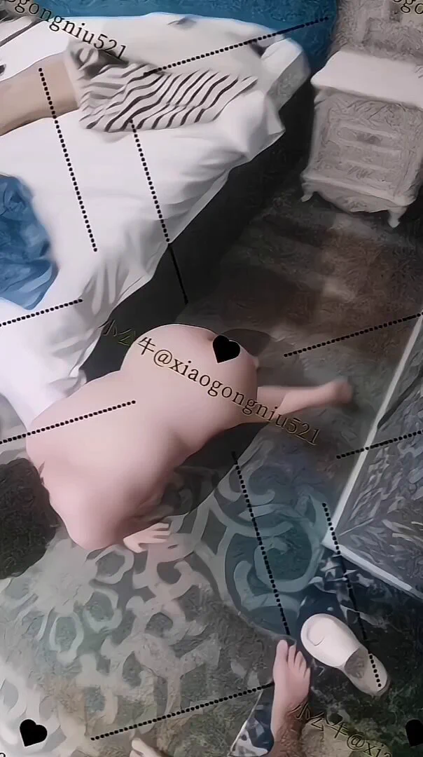 什么富家千金 还不是被我 遛玩在踩在脚下  小小的一只🐶🐶  就是好摆弄
@BBBBTTTCC @SexytoBaby @SexytoDoll @SexytoGirl https://t.co/IQ80tNBbLP
