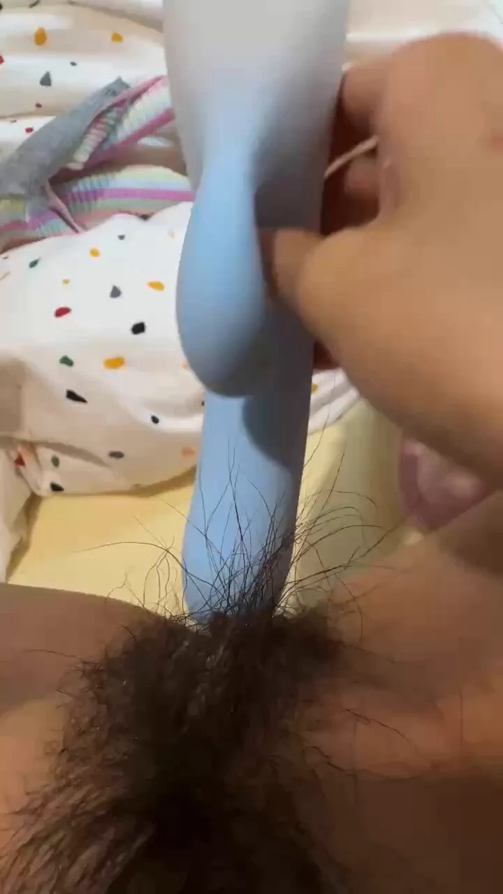 可是我买了个大的根本插不进去呜呜呜好痛😣 https://t.co/h7c4WUBZLi