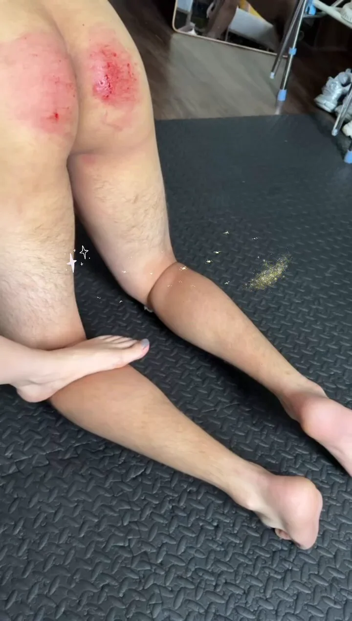 KK暴打🐶屁股（下集）
经好多粉丝私信，万众瞩目的下集它来了😂

#sp #狗奴开发 #贱狗调教 #男m #苏州女s #打屁股 

@jiaoshibw 谢谢师傅帮忙转发 https://t.co/LDmyrAZhkA