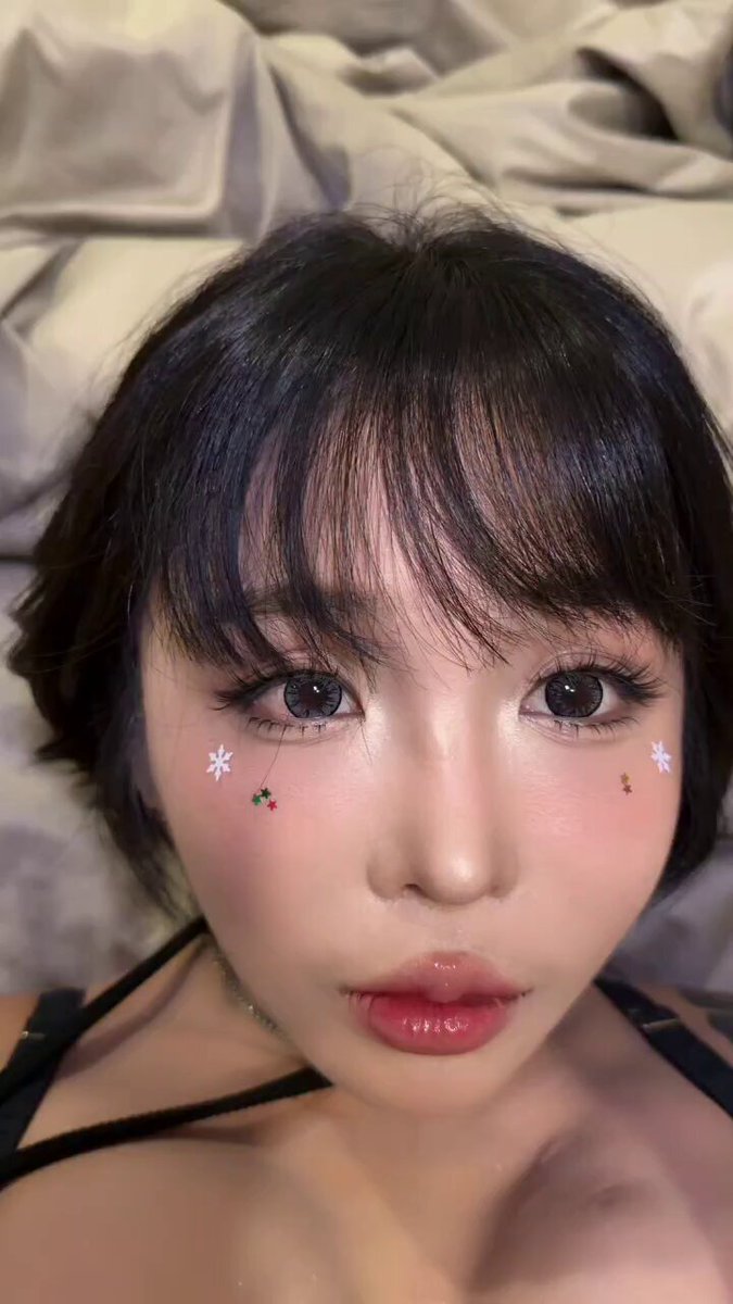 Rt for free surprises 👀👀👀💦 https://t.co/faWO3gOylK