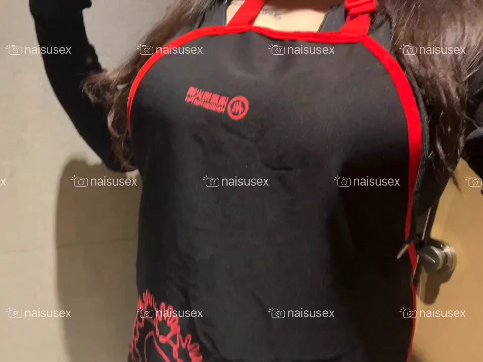 一起吃海底捞吧嘻嘻
＃广佛深 ＃江门 ＃长沙 
@tbzt2024 @007share @wqganenshi_ @tankebuluo1 @HZDS111 @ACFCDXH https://t.co/PQOcyhVRwA