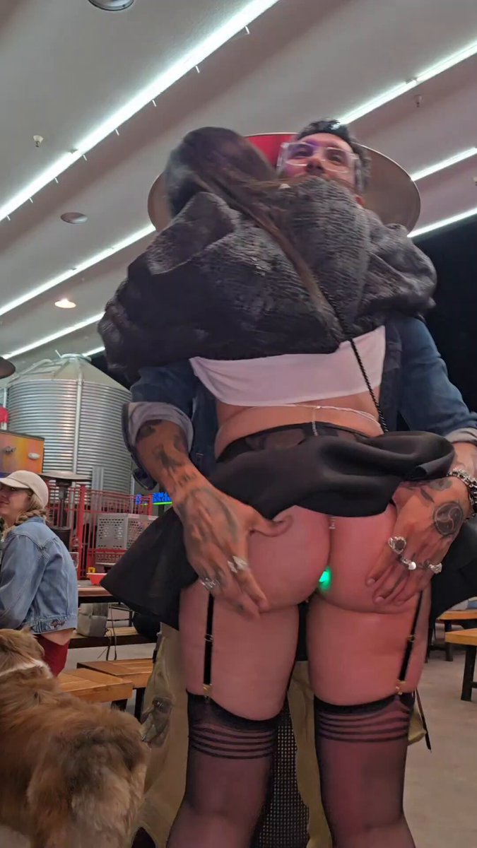 Pregaming for the Bday Orgy Extravaganza  😈 https://t.co/jP05rP7f6G