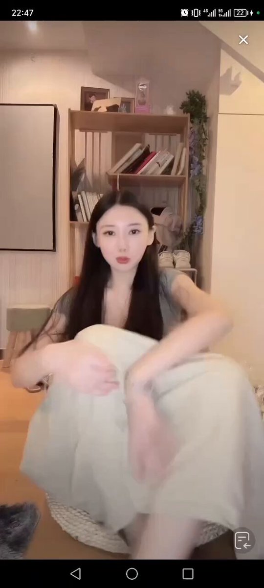 不如大方点 https://t.co/R3PPdyR0fW