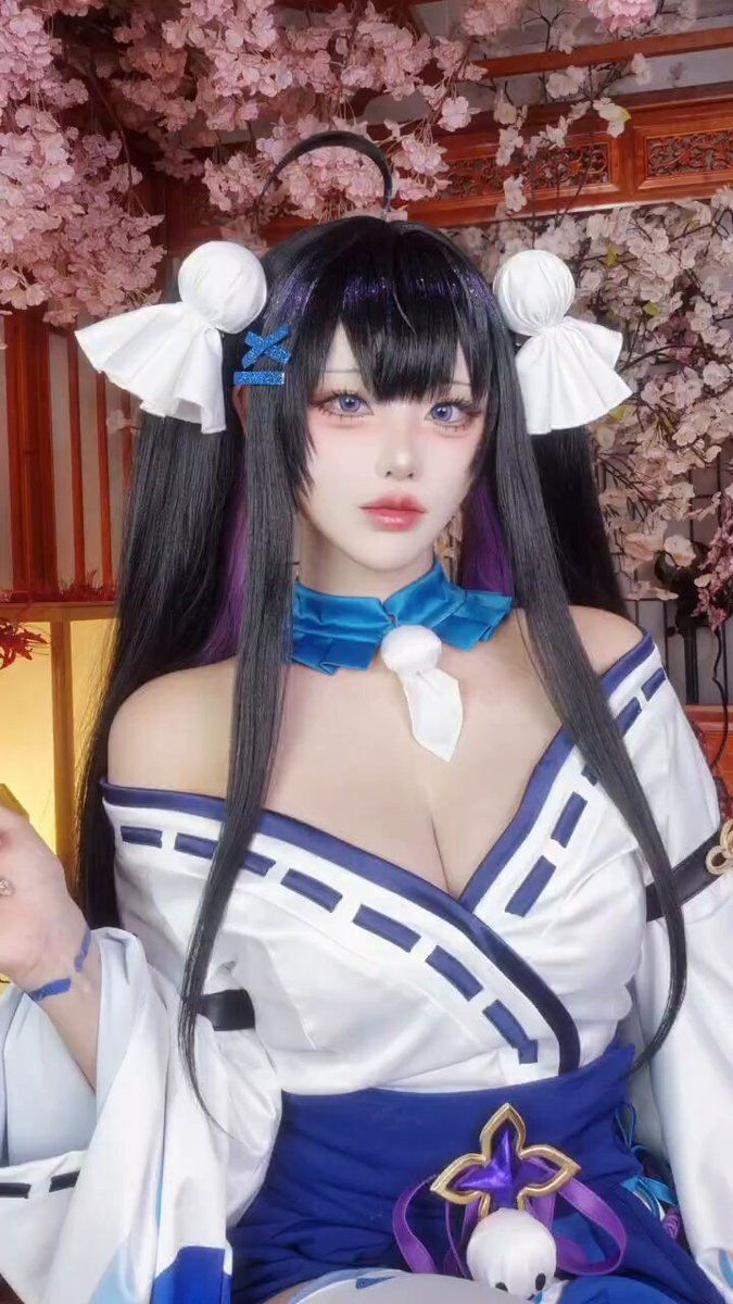 ｢칼로 벨 수 있는 것이라면, 두려워할 게 못 됩니다.｣
이부자리와 칼 세 자루를 메고 유랑하는 자유로움.
치토세의 날카로운 선율을 영상으로 확인하세요.
#StellaSora #스텔라소라 #치토세 #코스프레 #ステラソラ https://t.co/8A2dzfytGR