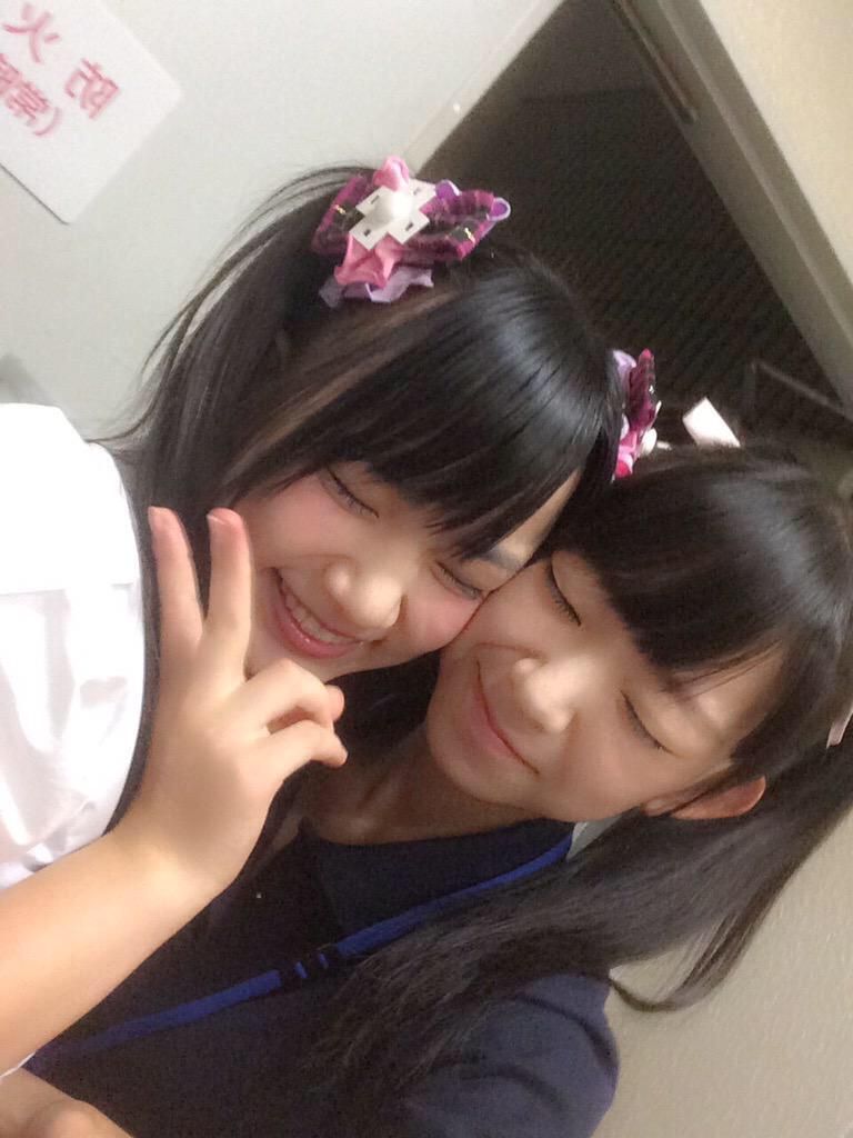 今日は放プリユースさんのまりちゅうのお誕生日🎂🎁💝おめでと👏🎉バリでの撮影で出会ったの😍✨ミスiDでも1位のまりちゅう(´⸝⸝•ω•⸝⸝ `)憧れでほんとに可愛いしゅきしゅき💗

しおまり👭

#放プリユース さん
#アイカレ http://t.co/bQsYvAO6NT