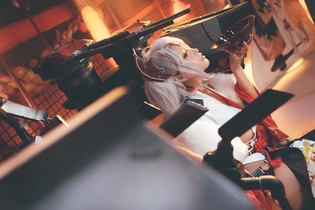 #アズールレーン  (⁎⁍̴̛ᴗ⁍̴̛⁎)cp23 《碧蓝航线》展台 欧根亲王·百花缭乱ver https://t.co/51nhLSlGFZ