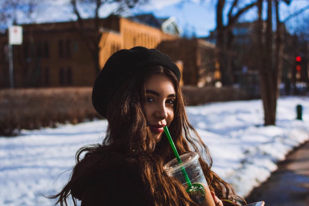 i always have starbucks in my hand https://t.co/eCHbIGt8IQ