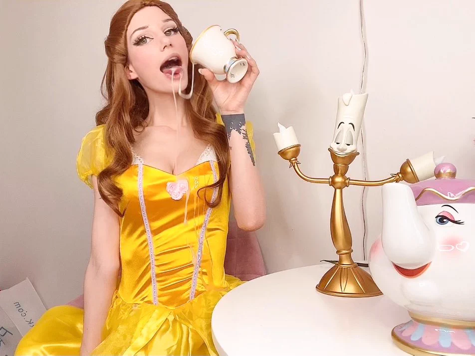 ✨one disney princess one cup✨ https://t.co/0WM0b2gKxP