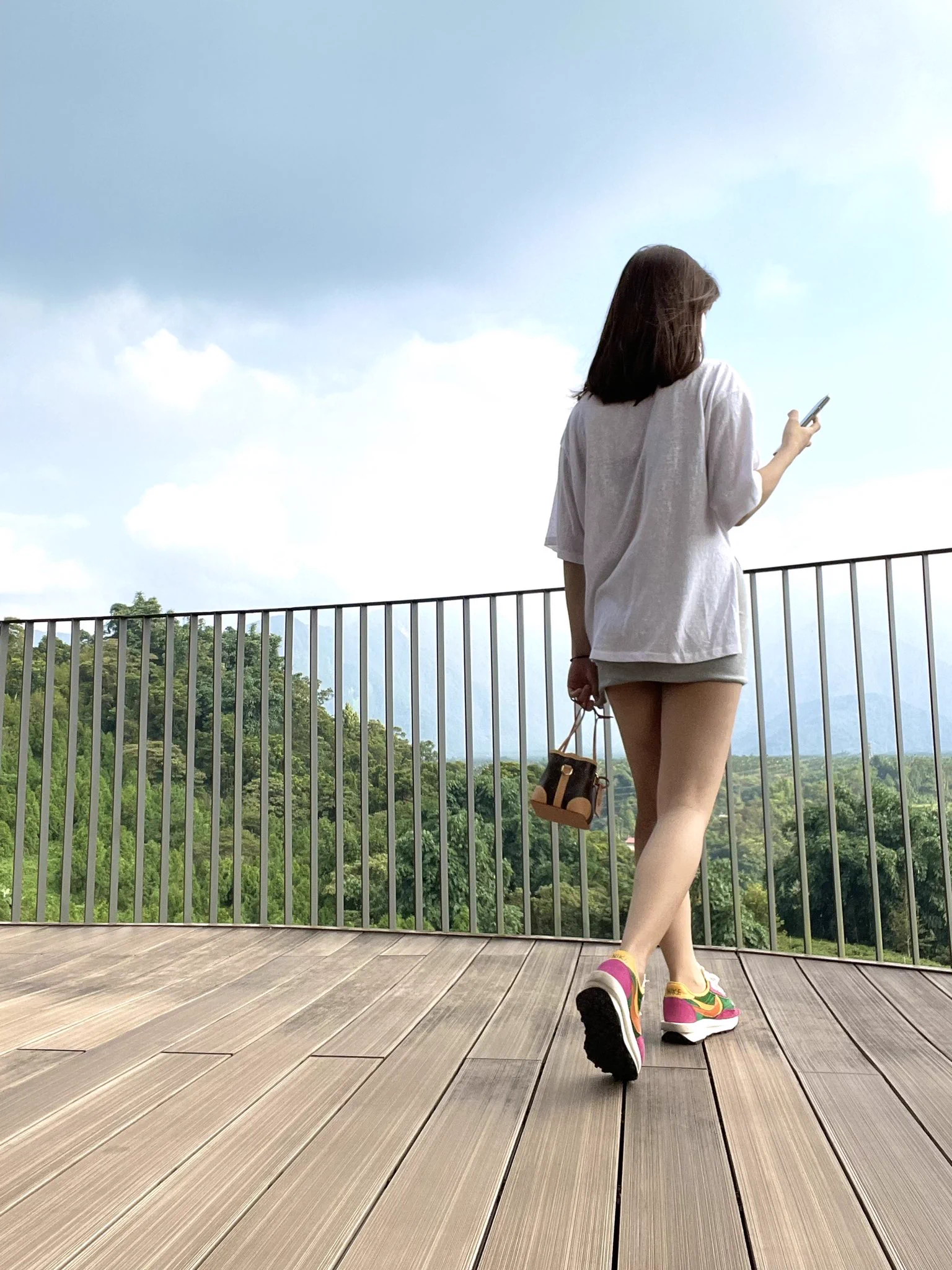 上次出遊照 ，分享一下好想在出遊走走，到時候再分享新照片給大家 https://t.co/ruv9LxqtkC