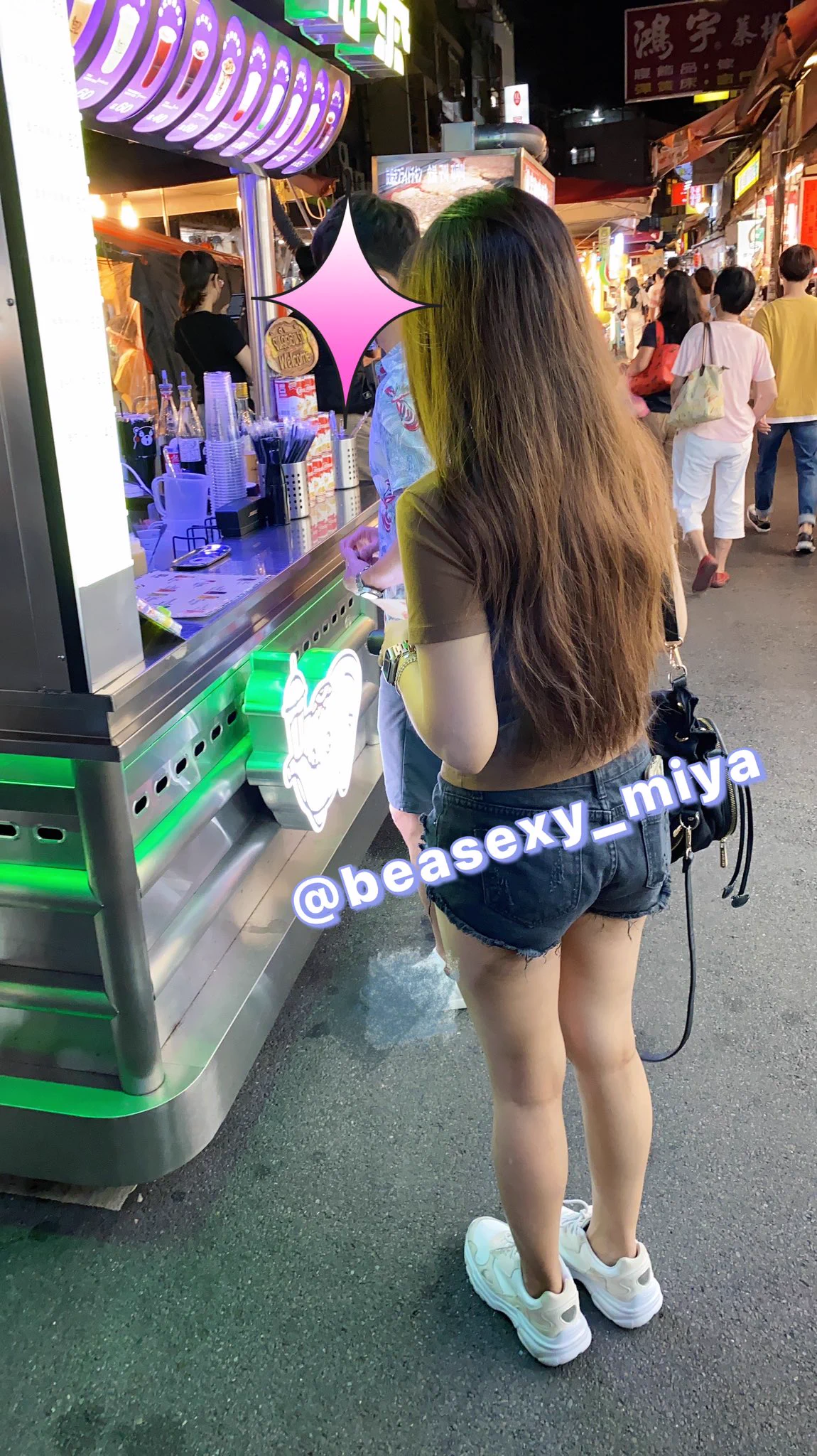 這家泰奶經過都會買來喝喝😋很喜歡這個奶😛你喜歡哪一種奶呢？週五單身夜誰來偶遇一下🥰#週五夜市吃貨#懶癌發作#老朋友重溫 https://t.co/GtcZi8GNSr