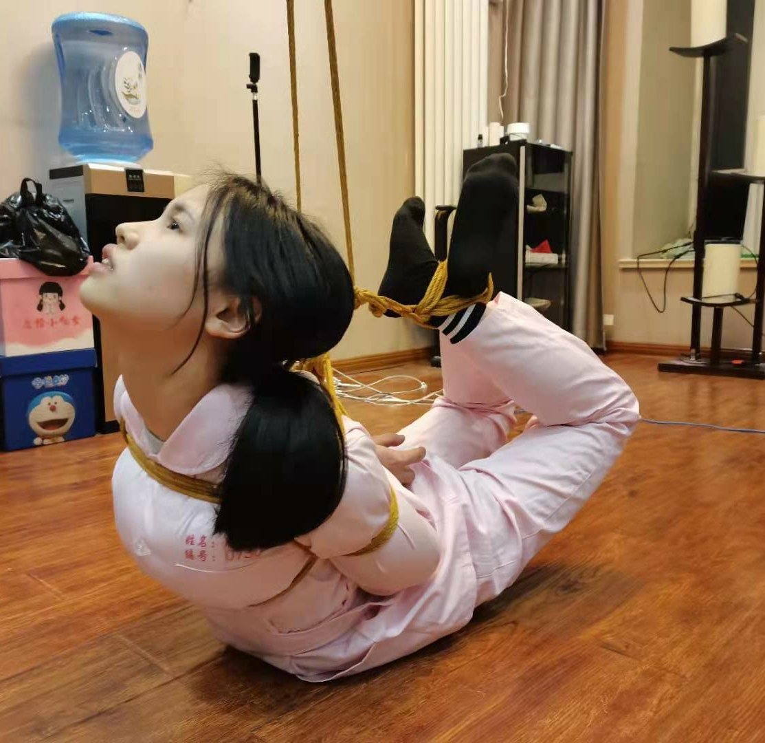 也不是说最喜欢驷马，我只有腰好使 #绳缚 https://t.co/82pxuY57ZV