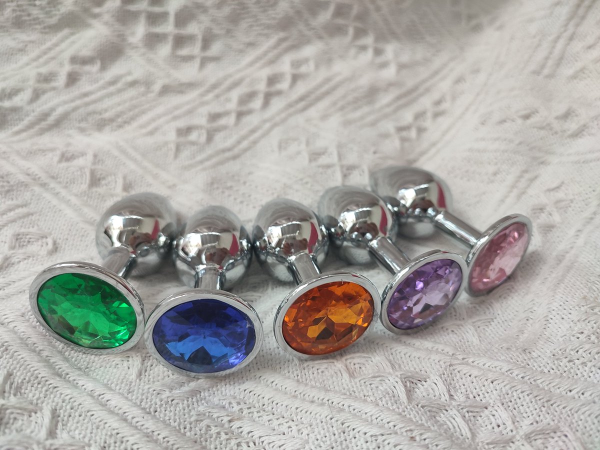 真是漂亮呢，想收集一套颜色 https://t.co/MSfXf8RwG1