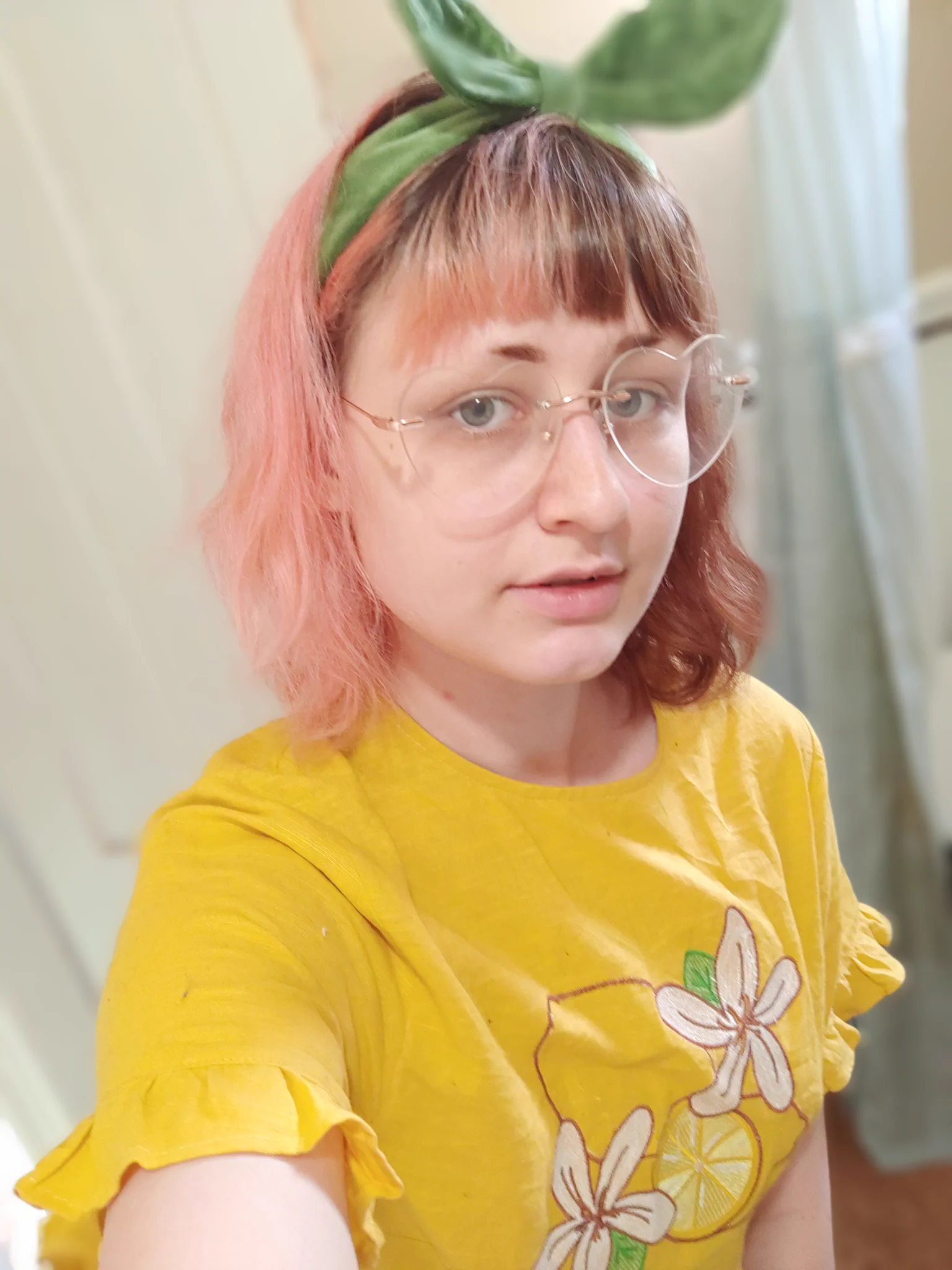 Selfie + fav pokemon 🧸🧵 https://t.co/CFR6ZXCmkr