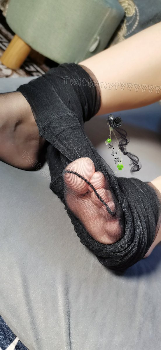 经流年，梦回曲水边，烟波碎，人已醉，红尘滚滚皆也是泪，风逝一抹暗脆……
@yaoguaisenlinMF https://t.co/LhOfOWjWVe