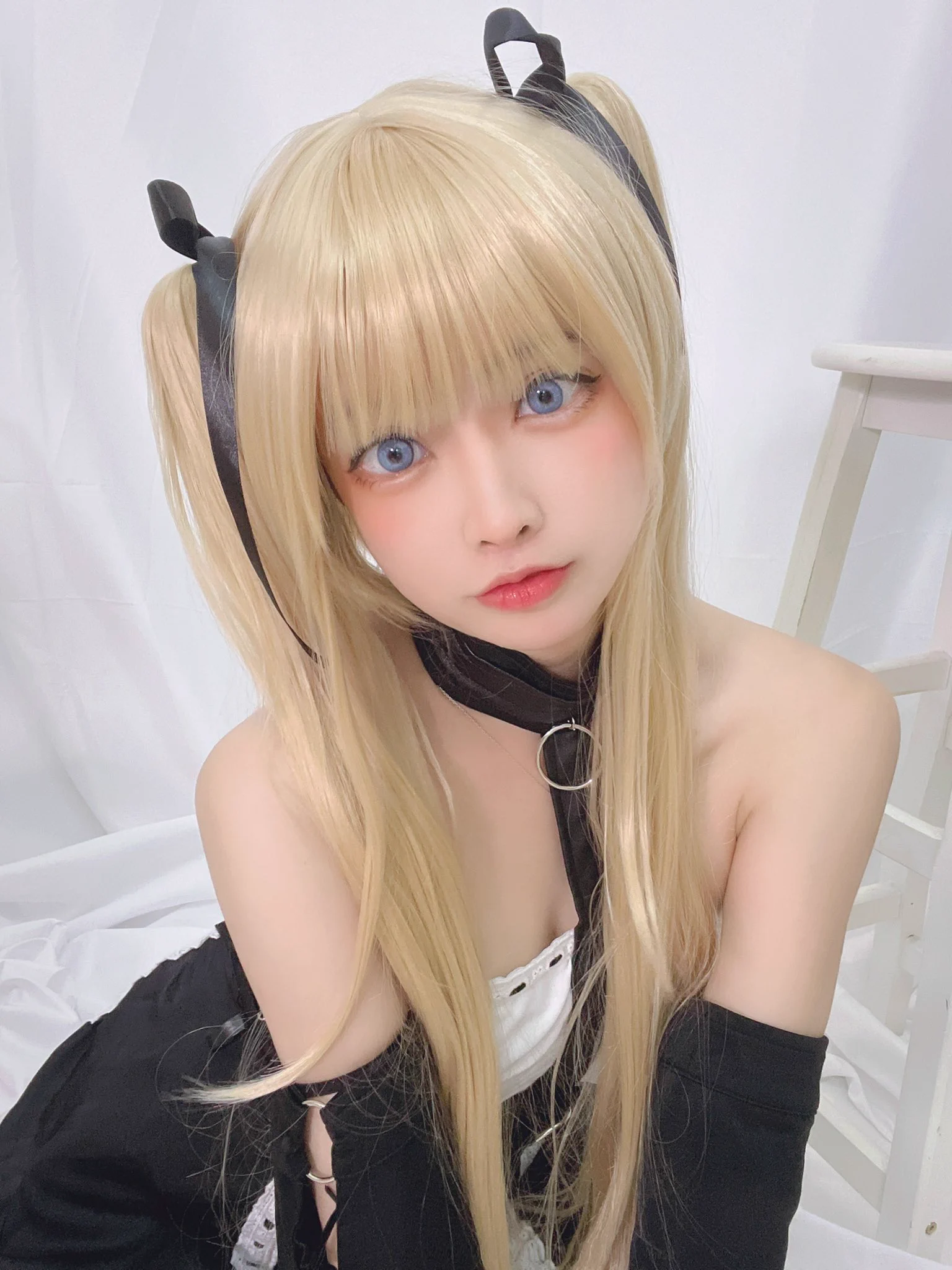 なんかエロい https://t.co/M2jSDgToBZ