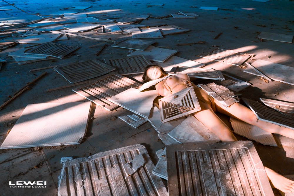 模特: 小金
#LEWEI #Bondage #广州约拍 #捆绑 #废墟 #BabyArt #ChinaArt #ChinaBondage 各类主题创作拍摄欢迎私我约拍～

 投稿：@Fengsiyuan @wqganenshi  @Naptography1 https://t.co/wkrwLhivTo