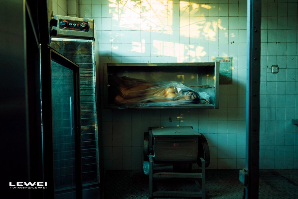 模特: 小金
 
#LEWEI #Bondage #广州约拍 #捆绑 #废墟 #BabyArt #ChinaArt #ChinaBondage 各类主题创作拍摄欢迎私我约拍～

 投稿：@Fengsiyuan
 @wqganenshi
@Naptography1 https://t.co/BXY1C6LMwu