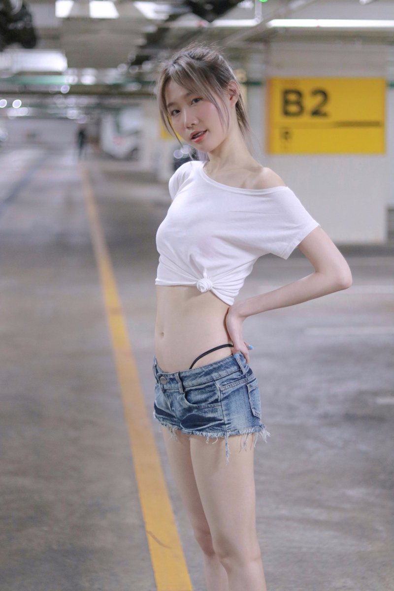 พี่ยามช่วยด้วย หนูหารถไม่เจอ🥺 https://t.co/04anJv4aFA