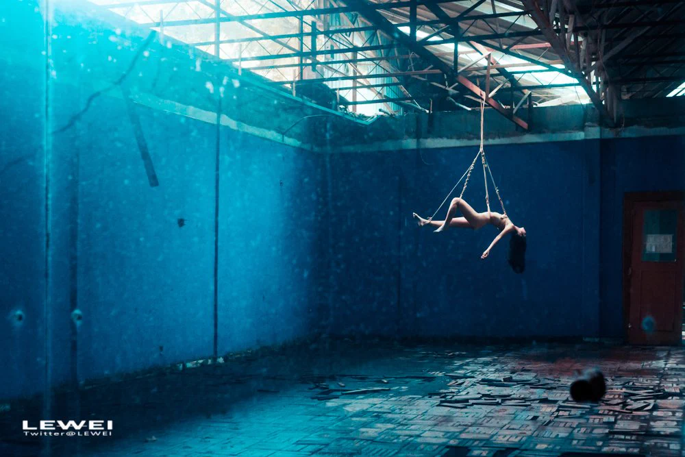 模特:@RitaChenruijie 本周新作～LEWEI #Bondage #广州约拍 #捆绑 #废墟 #BabyArt #ChinaArt #ChinaBondage 各类主题创作拍摄欢迎私我约拍～ 投稿：@Fengsiyuan@wqganenshi@Naptography1 https://t.co/TFAueNf9O9