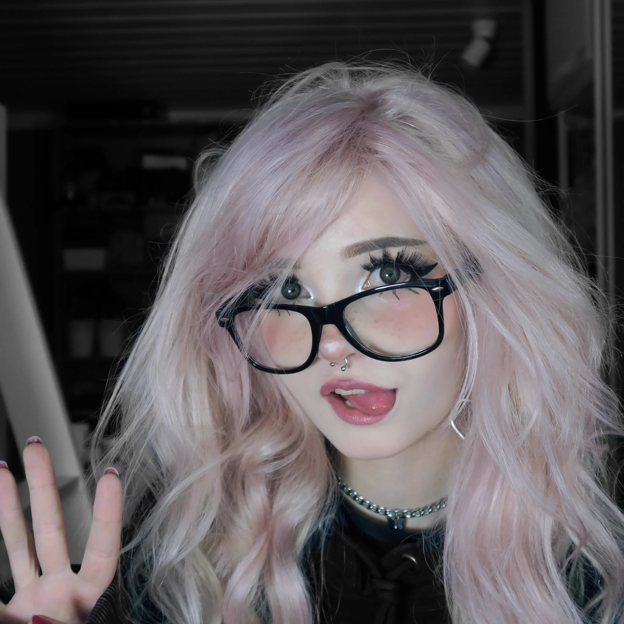 Vampire cat girl gf living in a liminal space basement kind of beat https://t.co/WahceKXZ0P