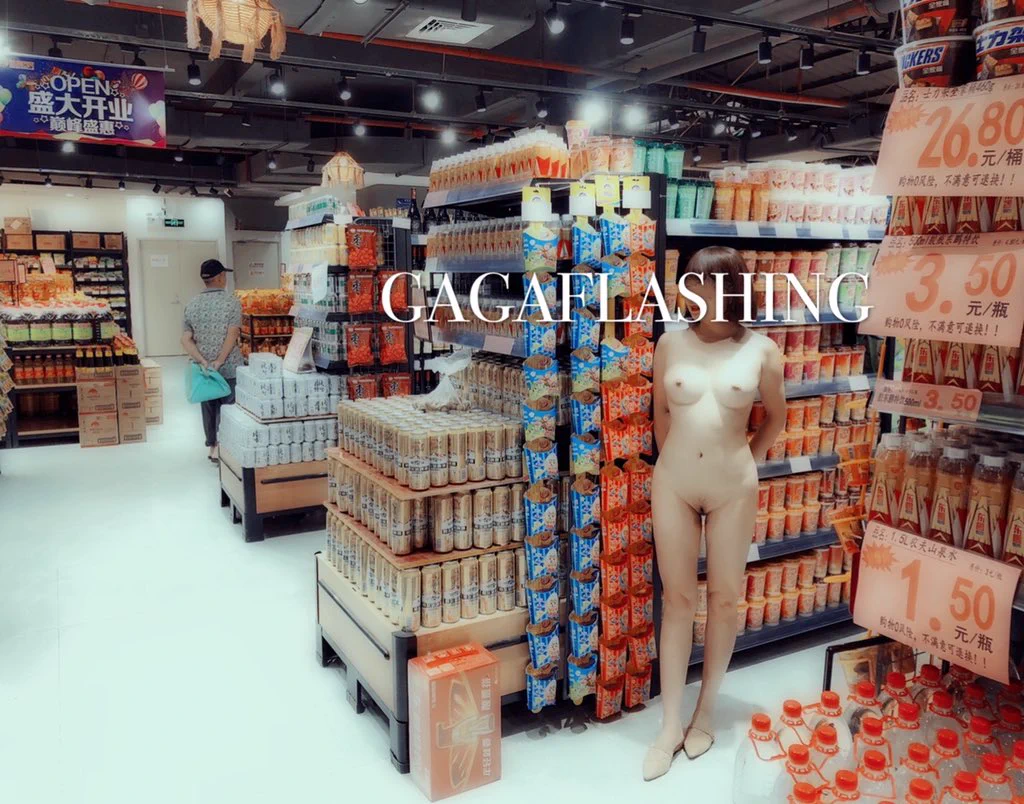 Shopping fun. https://t.co/AVhJrbBI2E